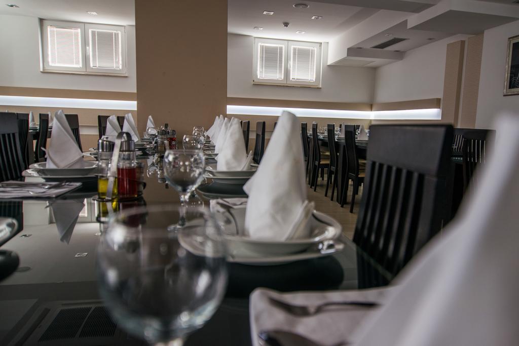 Hotel Lux Međugorje Extérieur photo